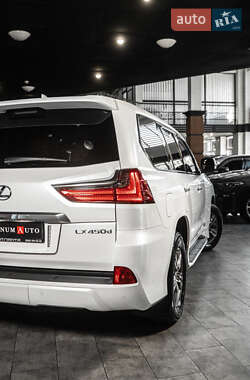 Позашляховик / Кросовер Lexus LX 2020 в 
