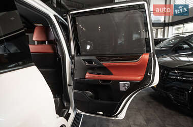 Позашляховик / Кросовер Lexus LX 2020 в 