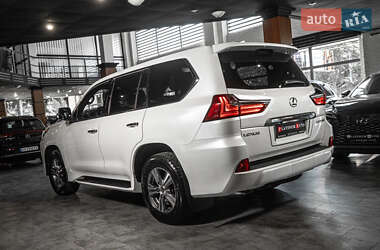 Позашляховик / Кросовер Lexus LX 2020 в 
