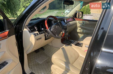 Позашляховик / Кросовер Lexus LX 2008 в 