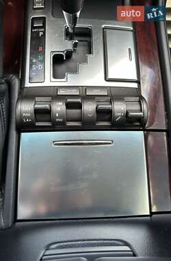 Внедорожник / Кроссовер Lexus LX 2011 в 