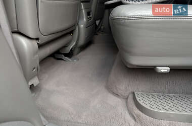 Позашляховик / Кросовер Lexus LX 2006 в 
