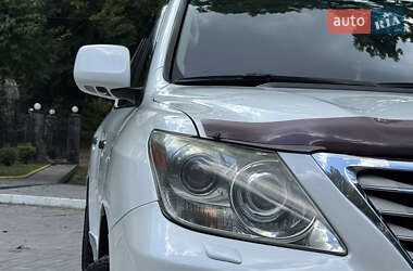 Позашляховик / Кросовер Lexus LX 2011 в 