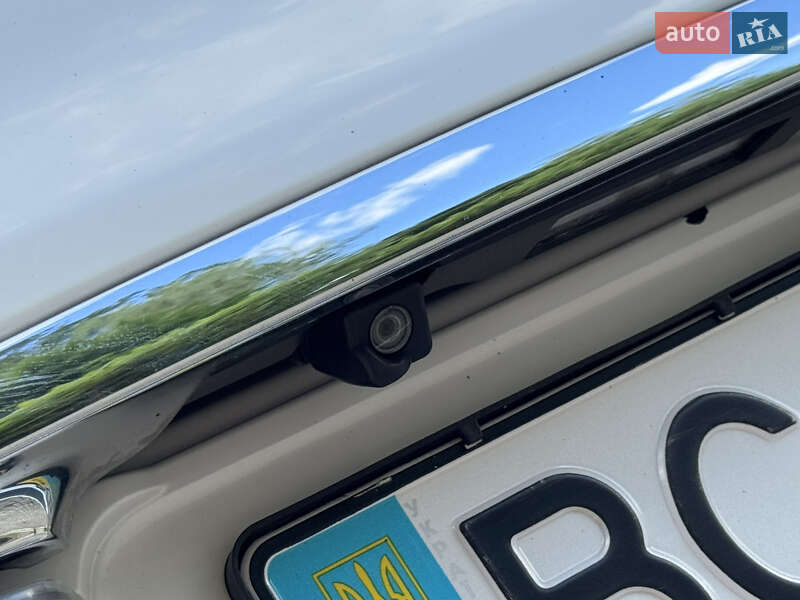 Позашляховик / Кросовер Lexus LX 2011 в Дрогобичі фото 50 Позашляховик / Кросовер Lexus LX 2011 в Дрогобичі