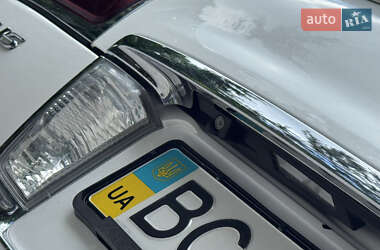 Позашляховик / Кросовер Lexus LX 2011 в 