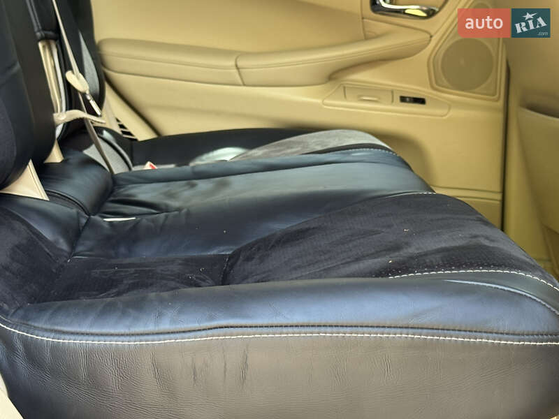 Позашляховик / Кросовер Lexus LX 2011 в Дрогобичі фото 94 Позашляховик / Кросовер Lexus LX 2011 в Дрогобичі