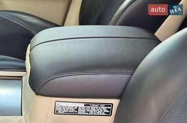 Позашляховик / Кросовер Lexus LX 2011 в 
