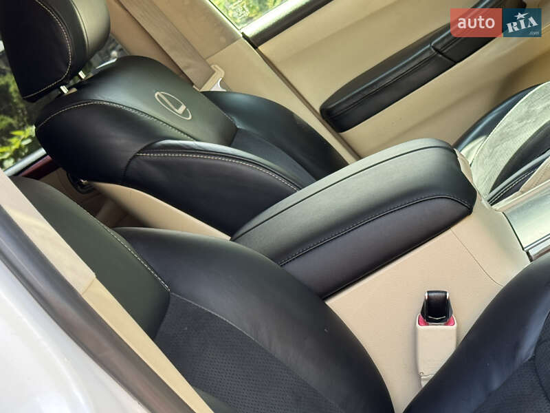 Позашляховик / Кросовер Lexus LX 2011 в Дрогобичі фото 146 Позашляховик / Кросовер Lexus LX 2011 в Дрогобичі