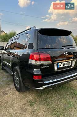 Внедорожник / Кроссовер Lexus LX 2013 в 