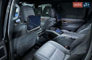 Позашляховик / Кросовер Lexus LX 2023 в 