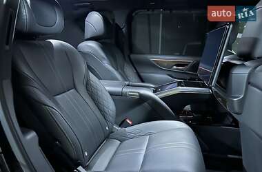 Позашляховик / Кросовер Lexus LX 2023 в 