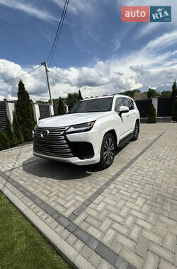 Позашляховик / Кросовер Lexus LX 2022 в 