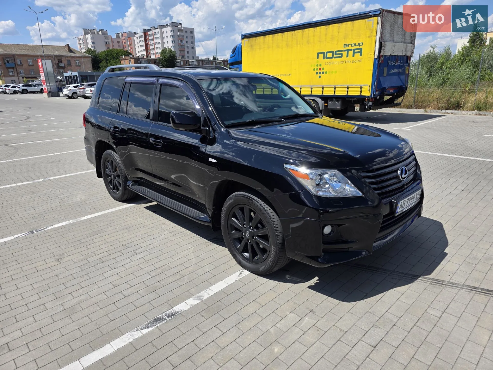 2010 Lexus LX - мініатюра 2