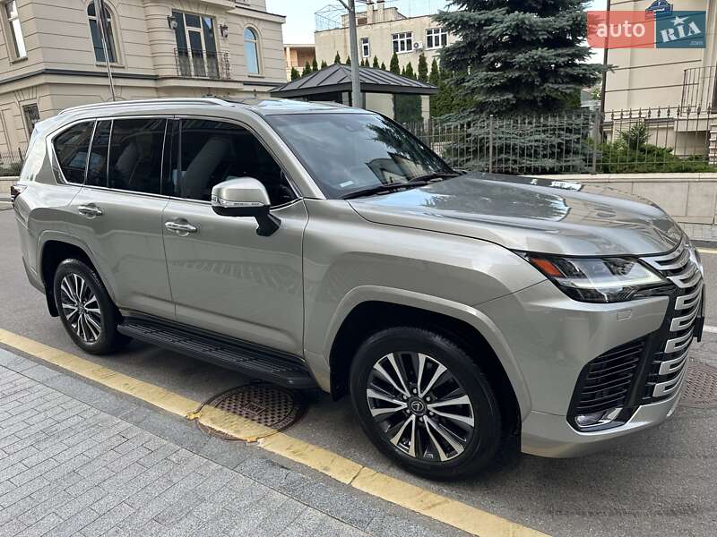Внедорожник / Кроссовер Lexus LX 2022 в Киеве
