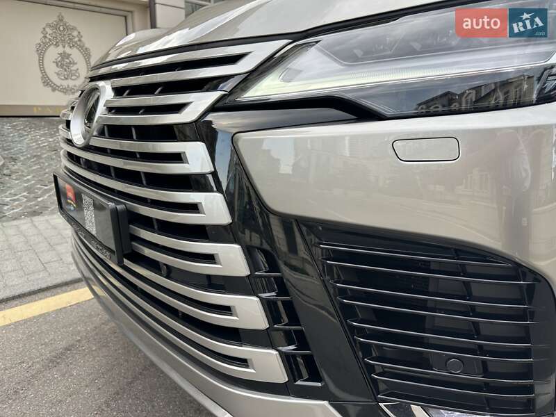 Внедорожник / Кроссовер Lexus LX 2022 в Киеве