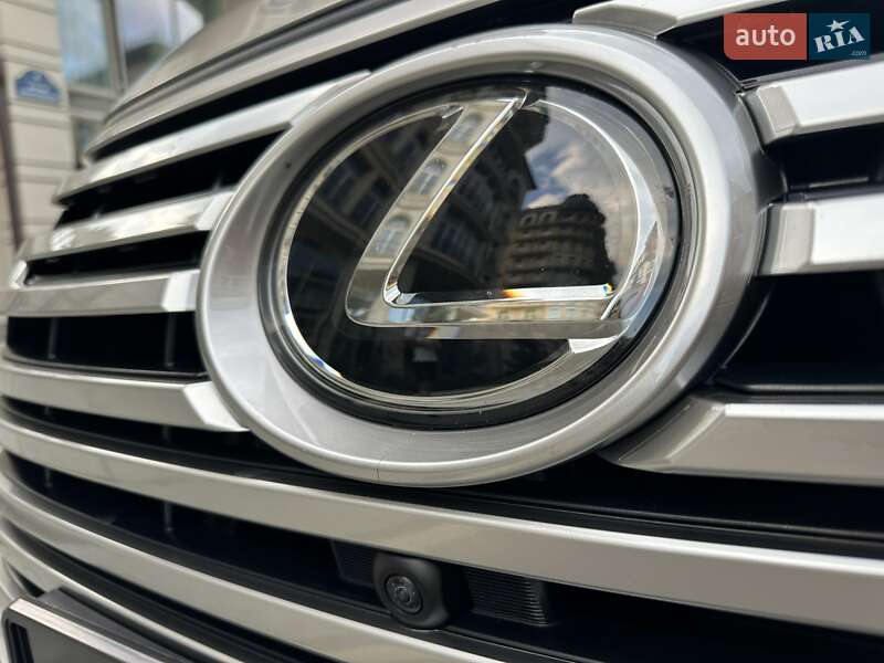 Внедорожник / Кроссовер Lexus LX 2022 в Киеве