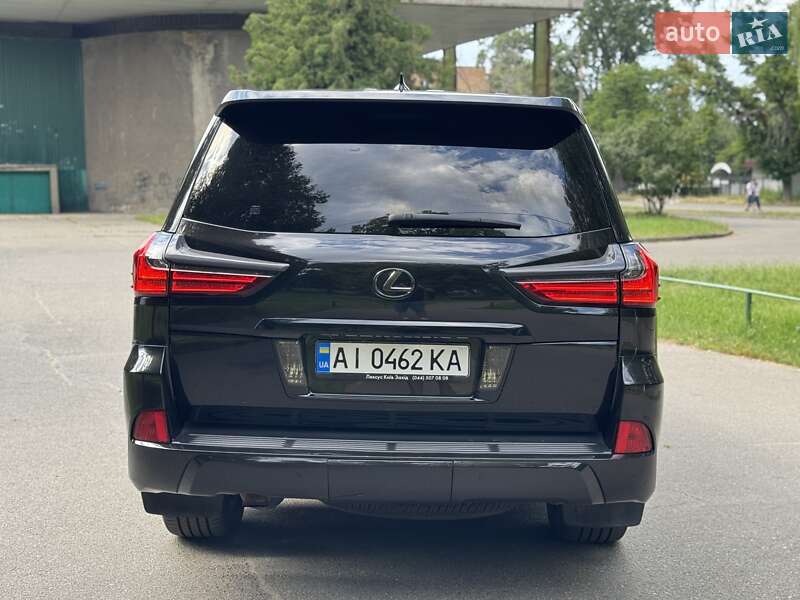 Позашляховик / Кросовер Lexus LX 2016 в Києві