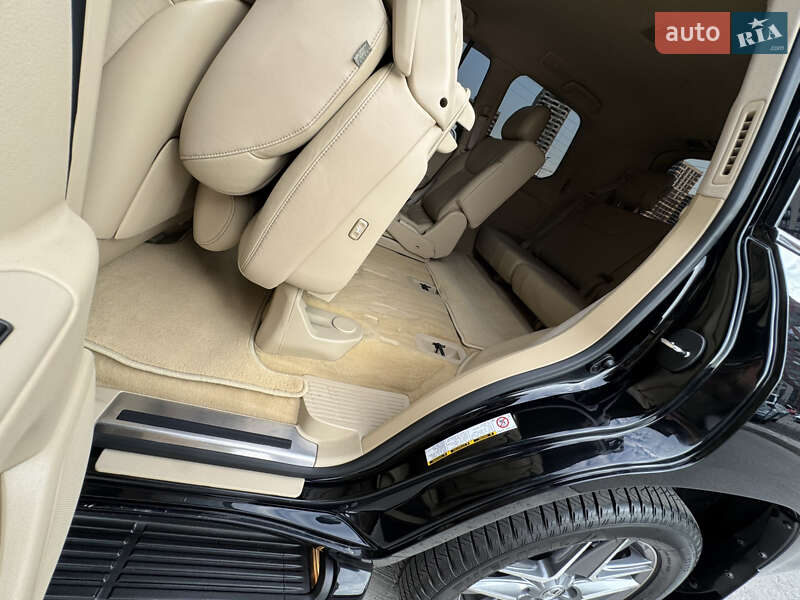 Внедорожник / Кроссовер Lexus LX 2010 в Киеве