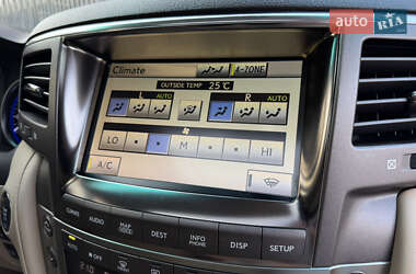 Позашляховик / Кросовер Lexus LX 2010 в 