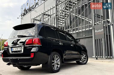 Позашляховик / Кросовер Lexus LX 2010 в 