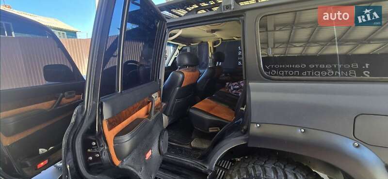 Внедорожник / Кроссовер Lexus LX 1996 в Верховине