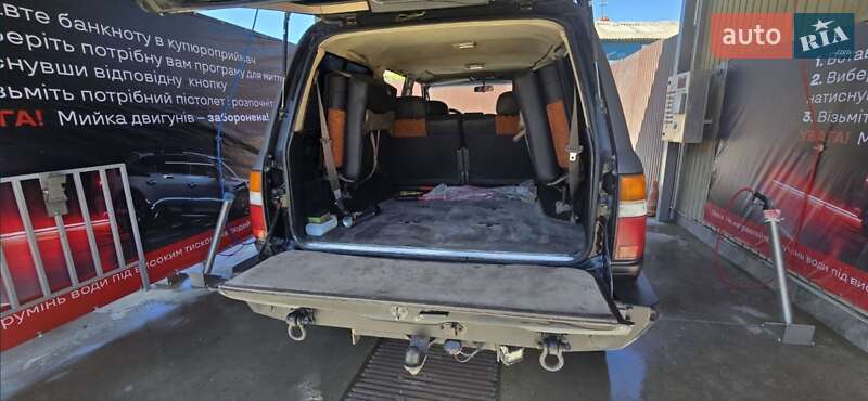 Внедорожник / Кроссовер Lexus LX 1996 в Верховине