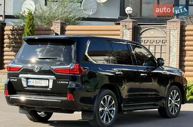 Внедорожник / Кроссовер Lexus LX 2017 в 