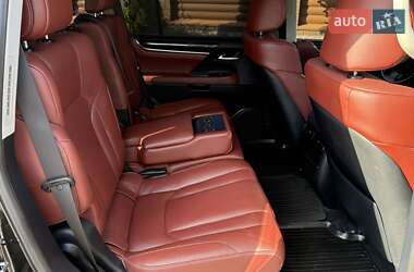 Внедорожник / Кроссовер Lexus LX 2017 в 