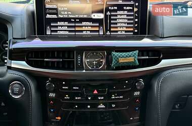 Внедорожник / Кроссовер Lexus LX 2017 в 