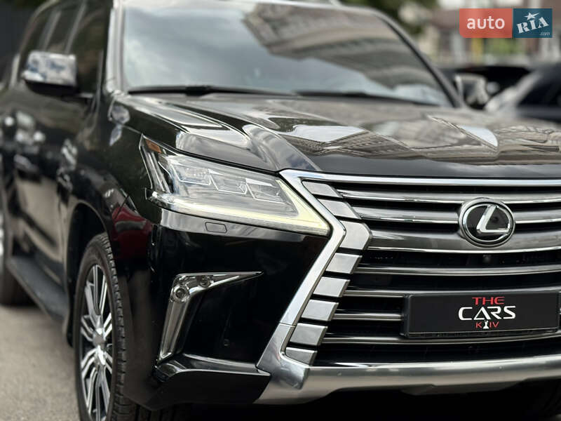Внедорожник / Кроссовер Lexus LX 2017 в Киеве