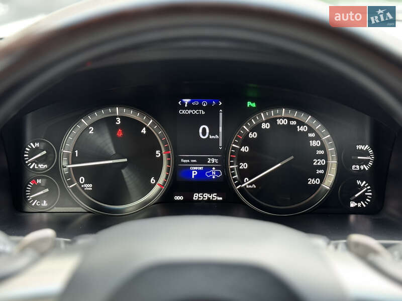 Внедорожник / Кроссовер Lexus LX 2017 в Киеве
