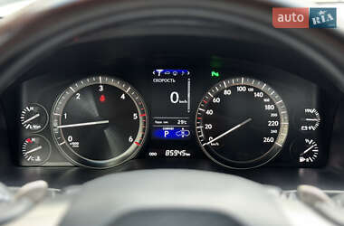 Внедорожник / Кроссовер Lexus LX 2017 в 