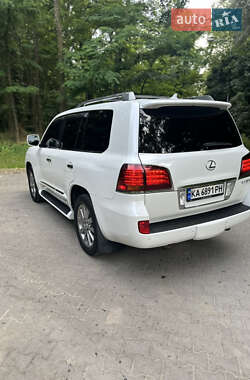 Позашляховик / Кросовер Lexus LX 2011 в 