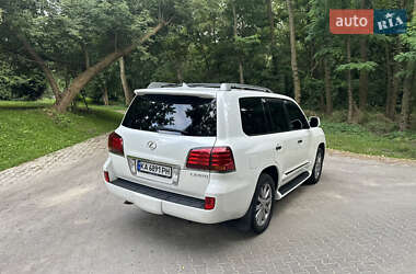 Позашляховик / Кросовер Lexus LX 2011 в 