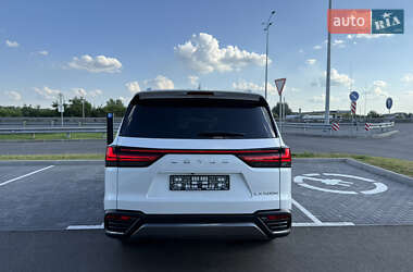 Внедорожник / Кроссовер Lexus LX 2023 в 