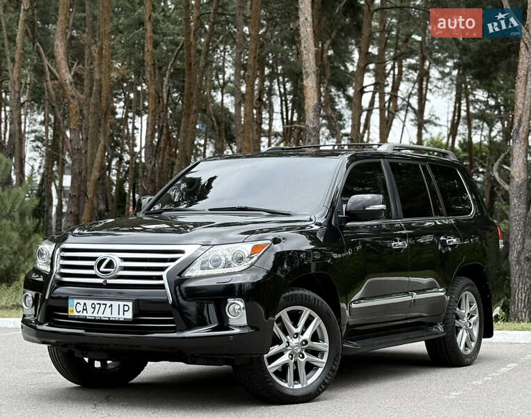 Внедорожник / Кроссовер Lexus LX 2012 в Киеве