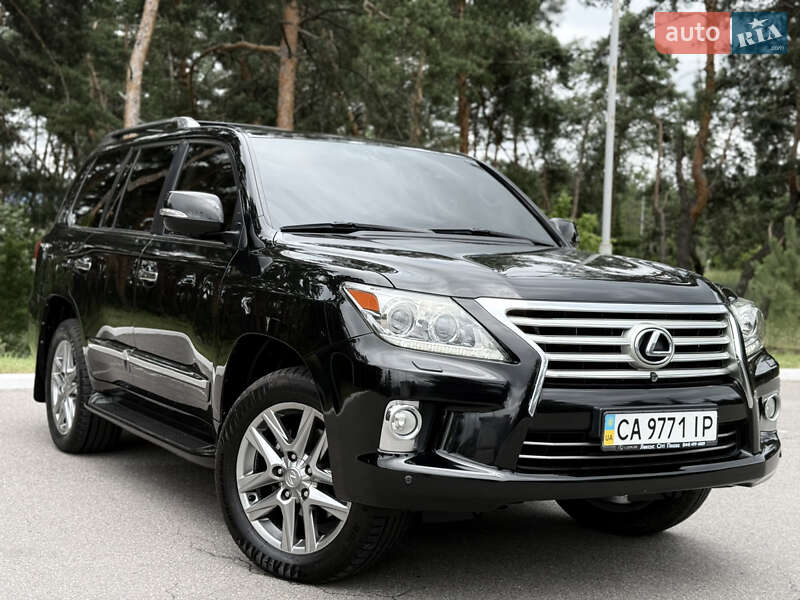 Внедорожник / Кроссовер Lexus LX 2012 в Киеве