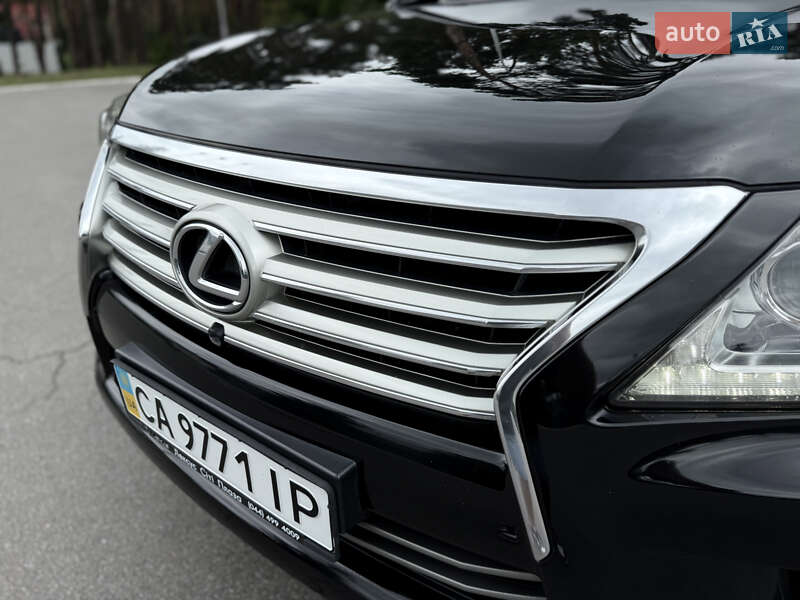 Внедорожник / Кроссовер Lexus LX 2012 в Киеве