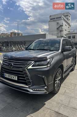 Внедорожник / Кроссовер Lexus LX 2017 в Киеве