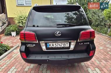 Внедорожник / Кроссовер Lexus LX 2008 в 