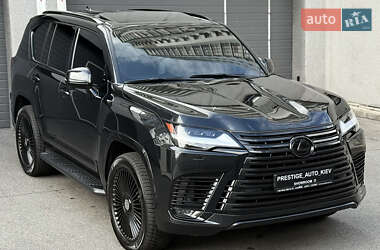 Внедорожник / Кроссовер Lexus LX 2022 в 