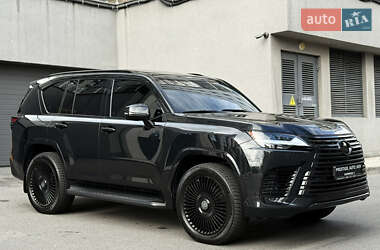 Внедорожник / Кроссовер Lexus LX 2022 в 