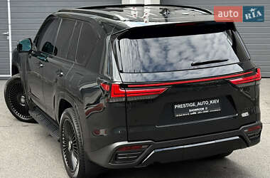 Внедорожник / Кроссовер Lexus LX 2022 в 