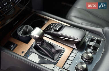 Внедорожник / Кроссовер Lexus LX 2019 в 