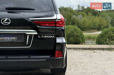 Внедорожник / Кроссовер Lexus LX 2019 в 