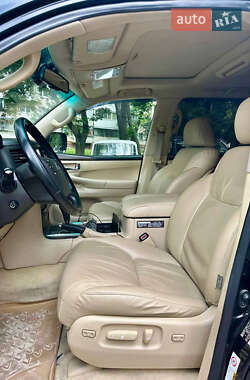 Внедорожник / Кроссовер Lexus LX 2010 в 