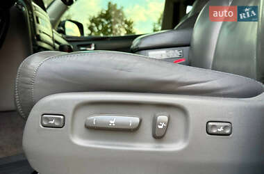 Внедорожник / Кроссовер Lexus LX 2010 в 