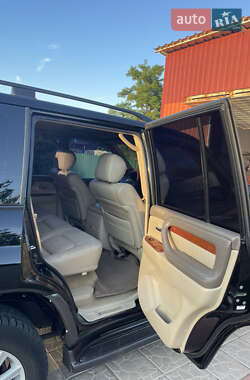 Внедорожник / Кроссовер Lexus LX 2006 в 