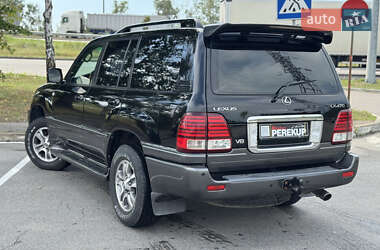 Внедорожник / Кроссовер Lexus LX 2004 в 