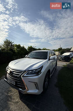 Внедорожник / Кроссовер Lexus LX 2020 в 